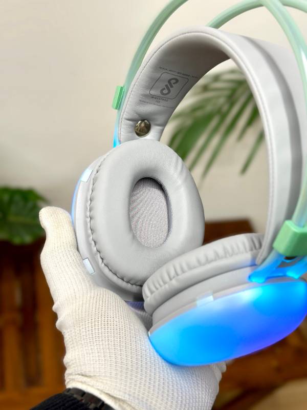JBL B30