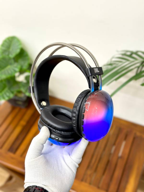 JBL B30