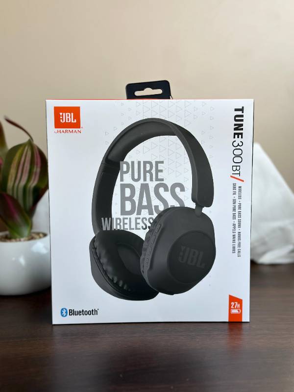 JBL TUNE 300BT