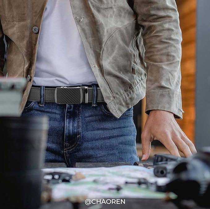 Cinturón de cuero con trinquete para hombre, ajuste personalizable, estilo sin esfuerzo