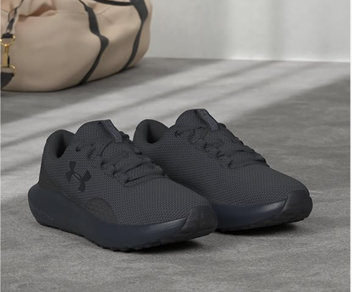 Under Armour - Tenis Charged Surge 4 para hombre