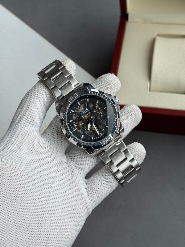 FOSSIL                                                       AUTOMATIC                                               CHAIN STRAP