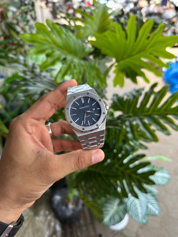 AUDIMARS PIGUET (AP)
QUARTZ BATTERY
Premium quality 
ALL STAINLESS STEEL
JAPAN QUALITY WITH JAPAN MOVEMENT