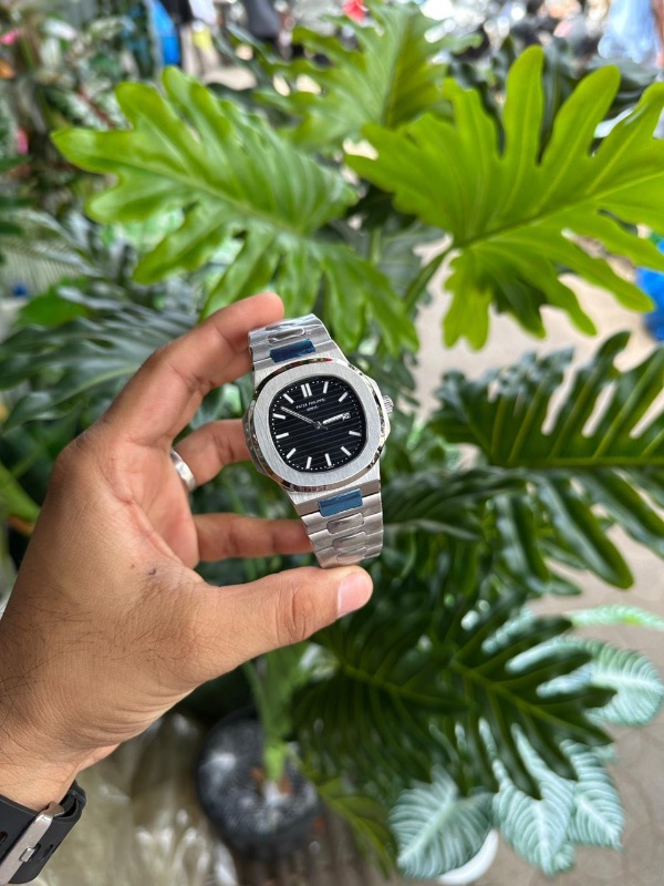 PP Quartz
Premium quality 
All stainless steel 
Japan quality with Japan movement