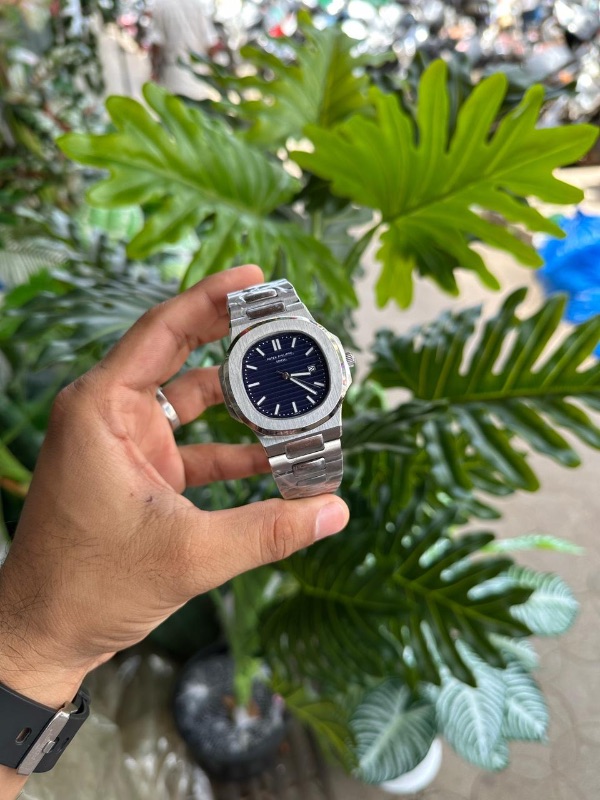 PP Quartz
Premium quality 
All stainless steel 
Japan quality with Japan movement