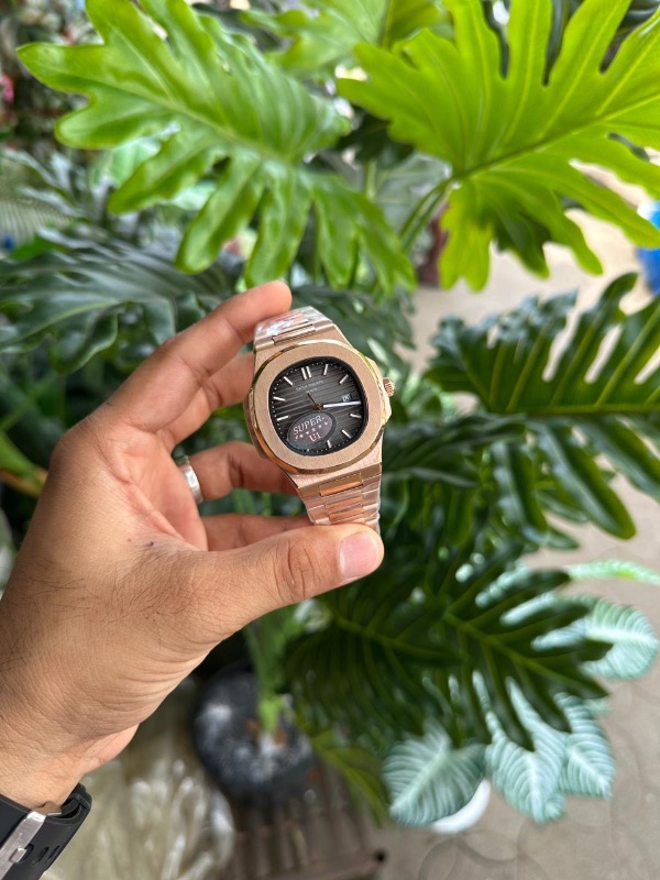 PP Quartz
Premium quality 
All stainless steel 
Japan quality with Japan movement