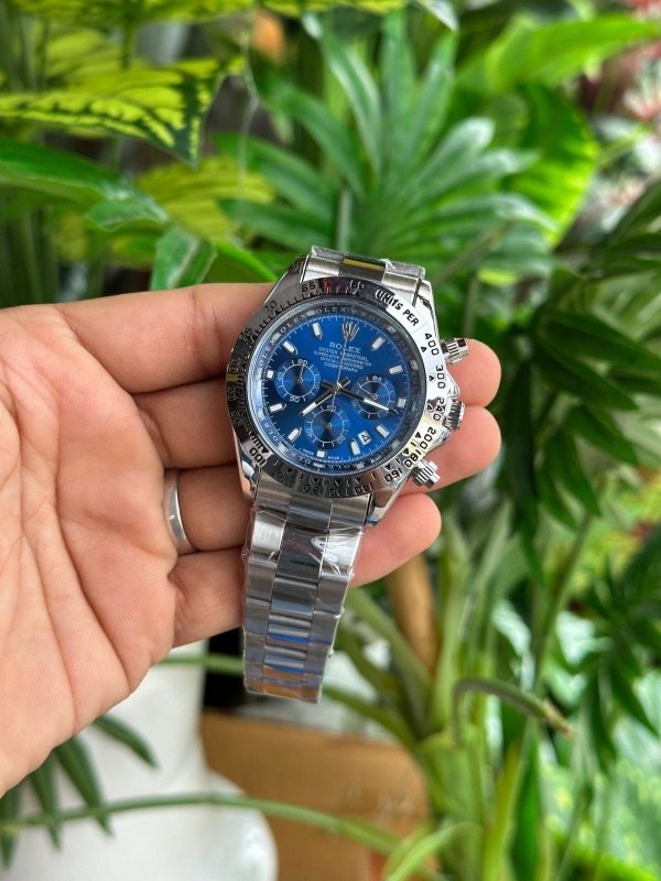 ROLEX DIATONA
QUARTZ 
SECOND COPY 
ALL CHRONOGRAPH WORKING
STAINLESS STEEL CHAIN
GOOD QUALITY