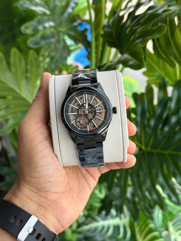 TOMI HILFIGER 
AUTOMATIC 
NEW ARRIVAL 
GOOD QUALITY 
STAINLESS STEEL CHAIN