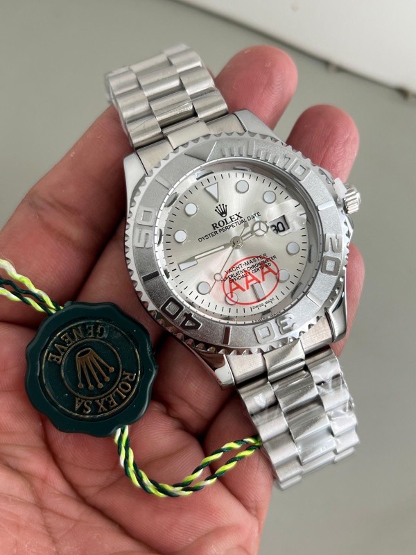 ROLEX YACHMASTER 
SECOND COPY
GOOD QUALITY