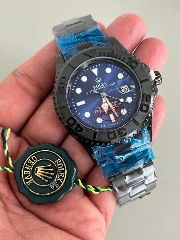 ROLEX YACHMASTER 
SECOND COPY
GOOD QUALITY