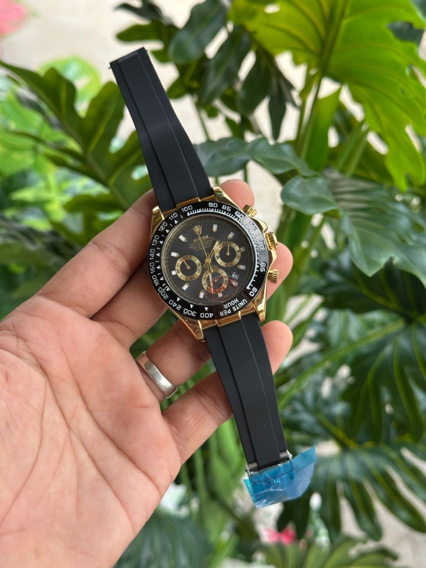 ROLEX STRAP
ALL CHRONOGRAPH WORKING 
GOOD QUALITY