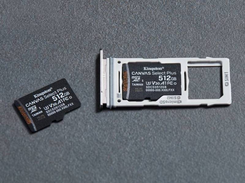 Kingston Canvas Select Plus 64GB MicroSD Memory Card with Adapter #SDCS2/64GB