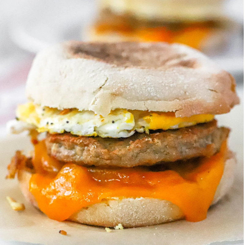 Egg, Turkey Sausage, Cheese Muffin
