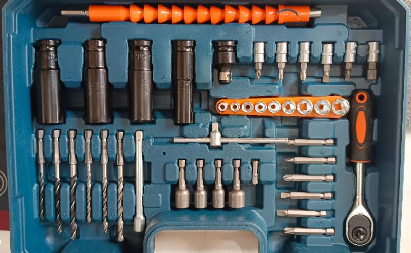 KPT KIW21V - 21V Brushless Impact Wrench Kit
