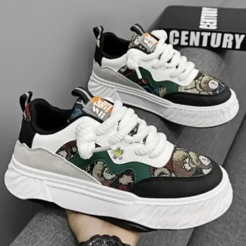 White sneakers for men ,white shoes for men,white sport shoes for men,casual shoes for men,running shoes for men ,gym shoes for men