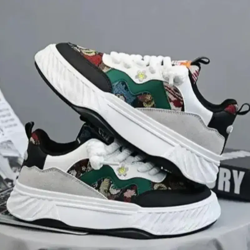 White sneakers for men ,white shoes for men,white sport shoes for men,casual shoes for men,running shoes for men ,gym shoes for men