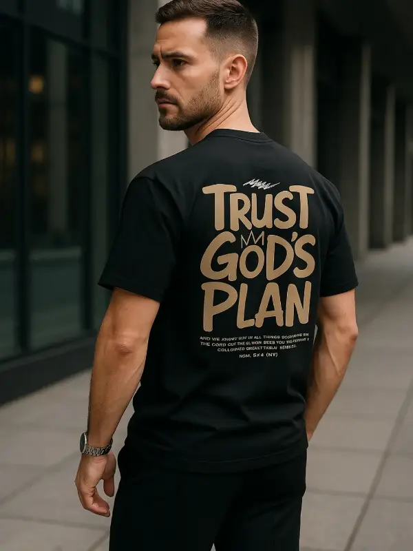 Stay stylish and comfortable with this trending graphic tee