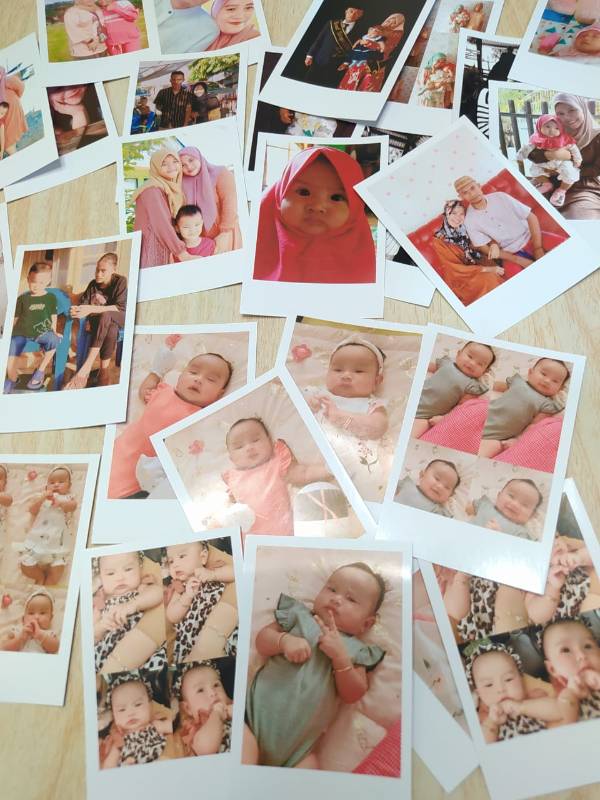 PAKET POLAROID 9 Foto (Tanpa Tali Jepit)