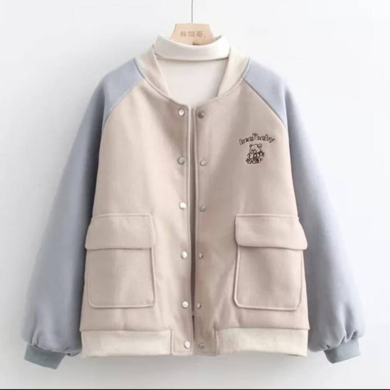 Two Tone Bear Baseball Pocket Outerwear Jacket Varsity Remaja Wanita Korea Style