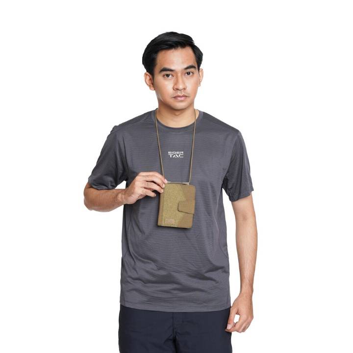 BRAVO PASSPORT WALLET