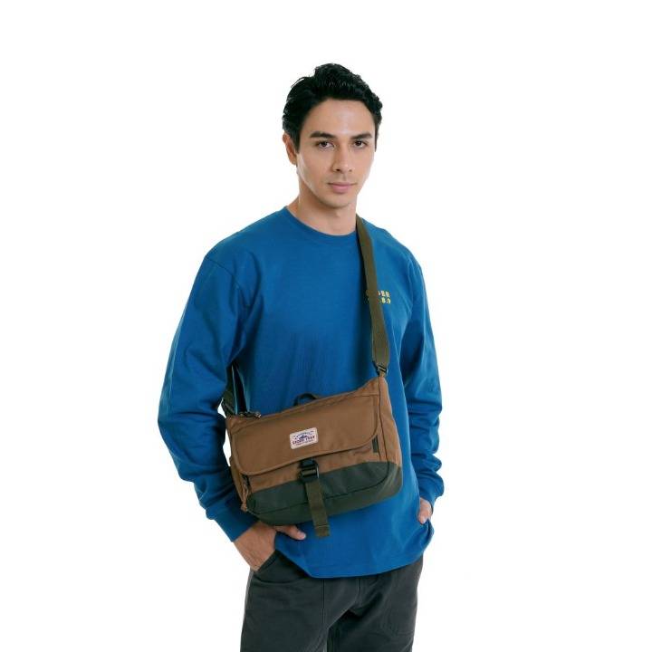 ROADTRIP 2.0 SHOULDER BAG