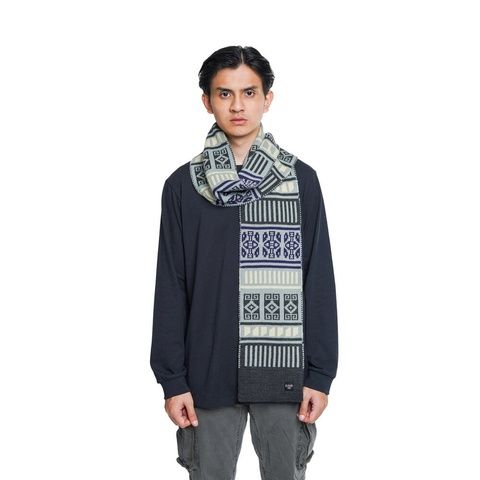 HILLWANDER SCARF KNIT