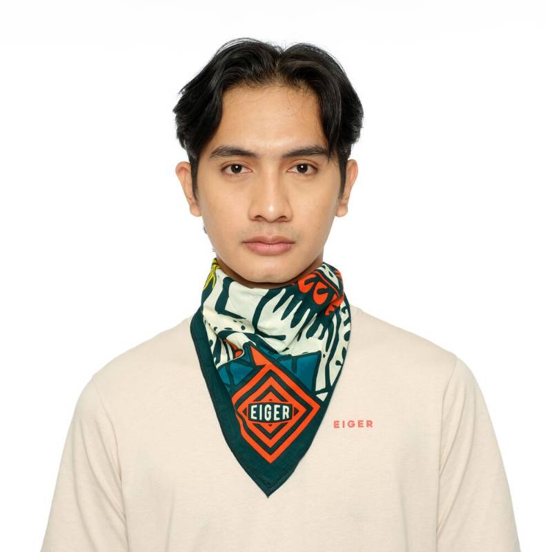 HILLWANDER NECKERCHIEF