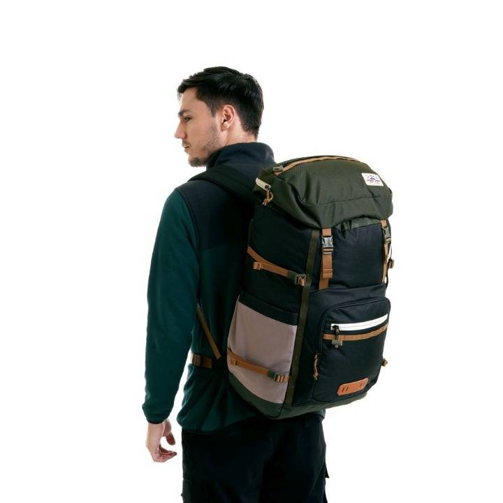 WEEKENDER RUCK 32L
