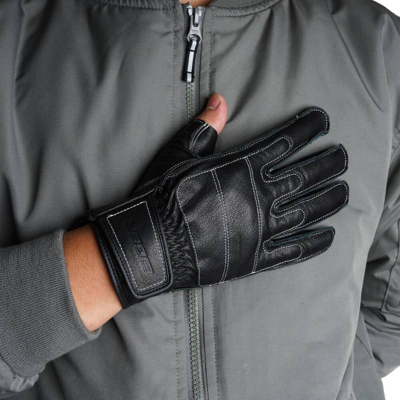 SNUGLOVES