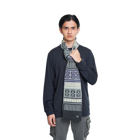 HILLWANDER SCARF KNIT