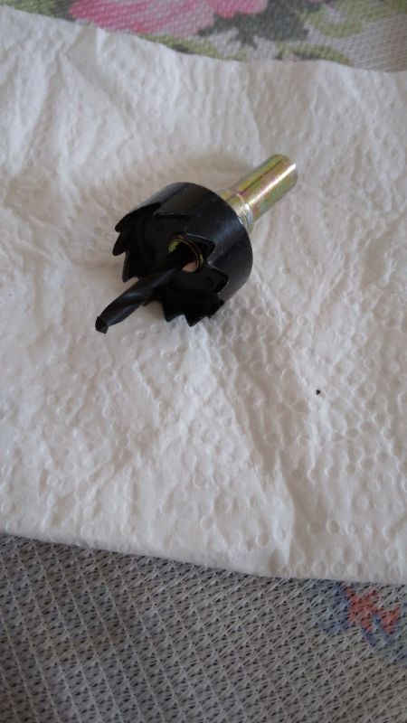 22 mm HSS Metal ve Ahşap Delme Pançı 
22mm HSS Hole Saw Cutter for Metal/Wood
Pano montajı ve M20 kablo girişleri için tam ölçü.