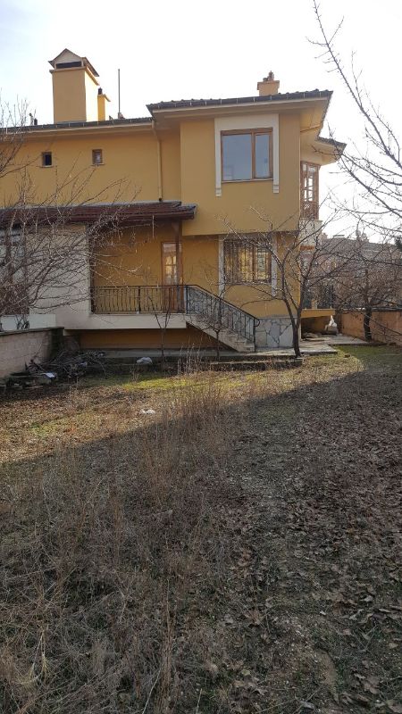 Kiralik
Konya / Selcuk / Buhara / Gurbet 7