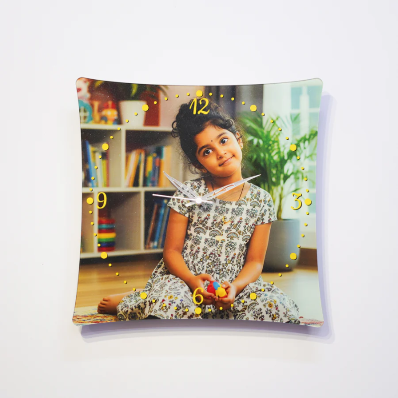 Customized Acrylic Photo Printed Wall Clock End Cut