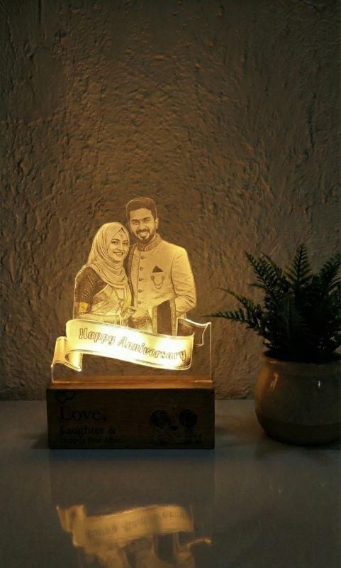 Illuminate your life with our personalized 3D photo lamp!