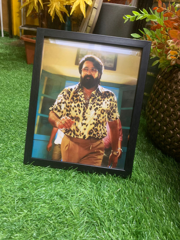 10×8 NORMAL BLACK FRAME