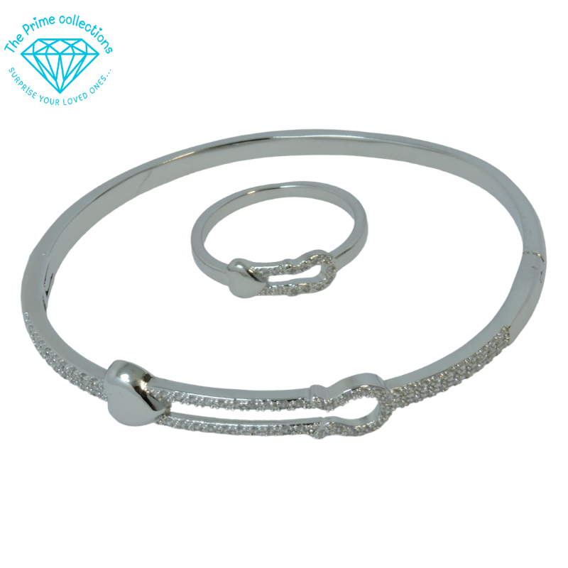 Love Bangle ring