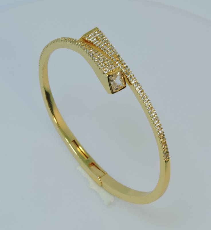 Love Bangle 9