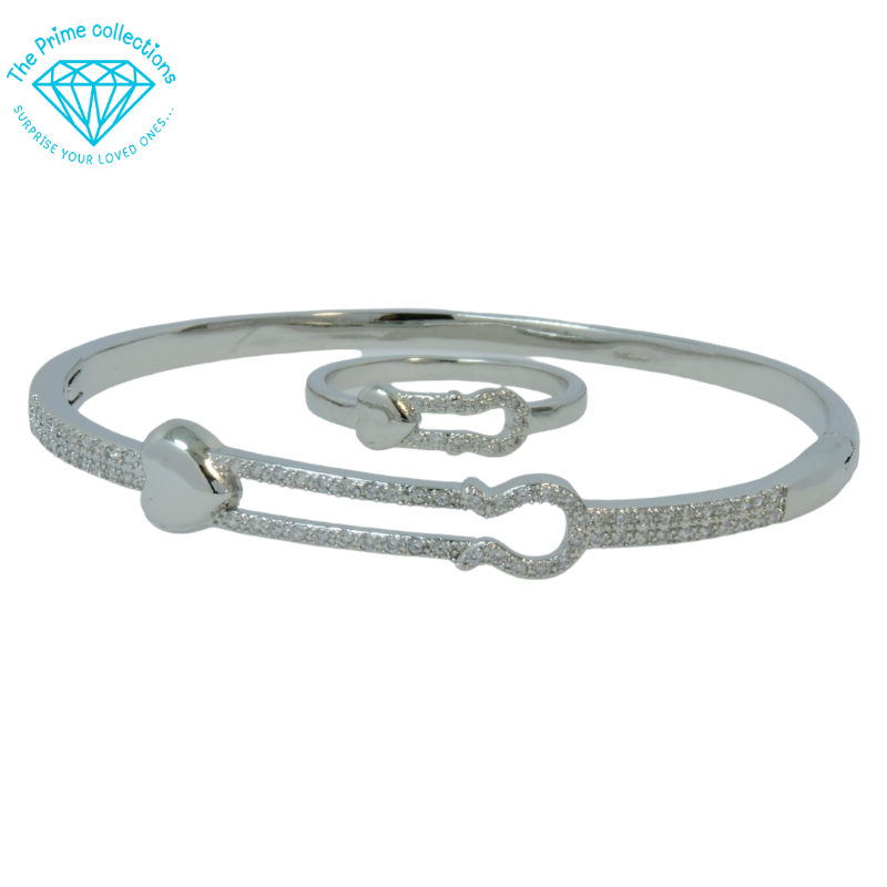 Love Bangle ring