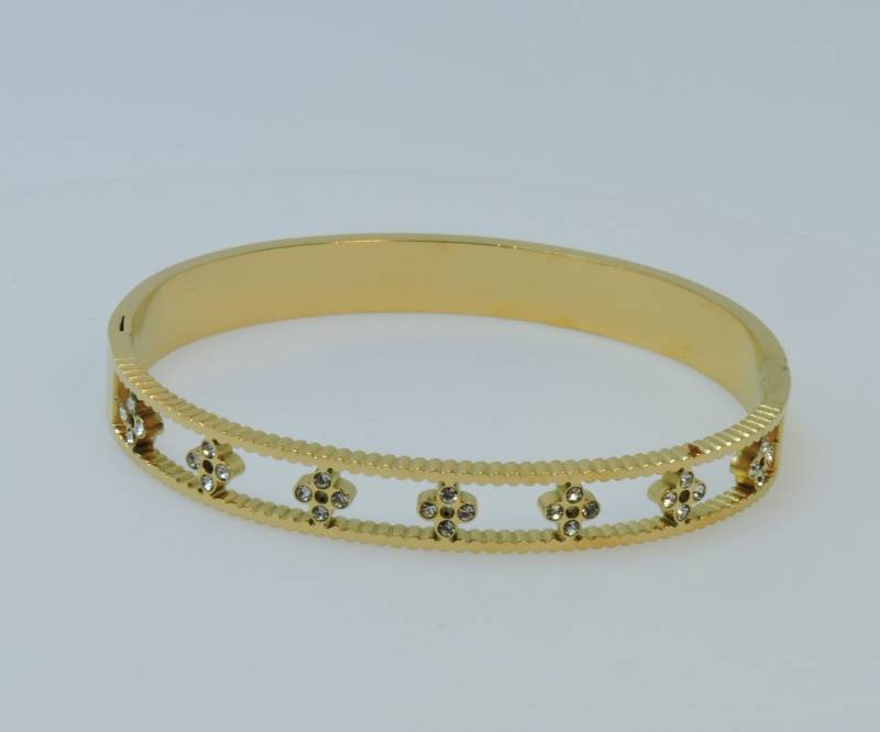 Love Bangle 1