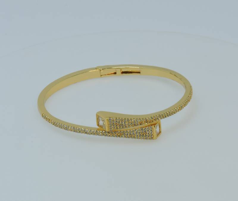 Love Bangle 9