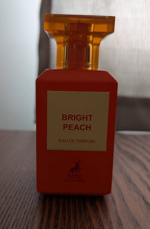 Lattafa Bright Peach (Tom Ford Bitter Peach)