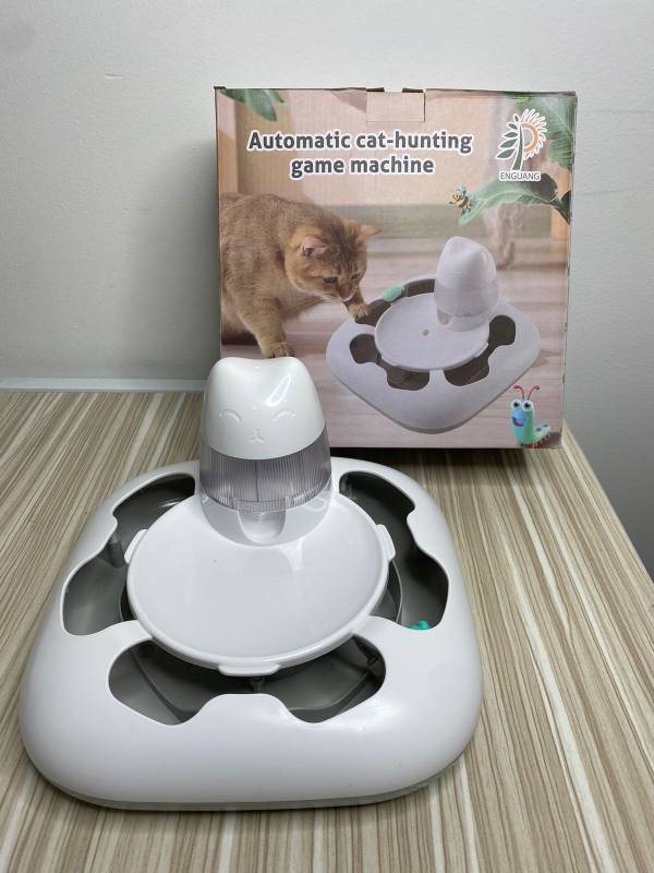 Juguete interactivo con dispensador de premio gatos