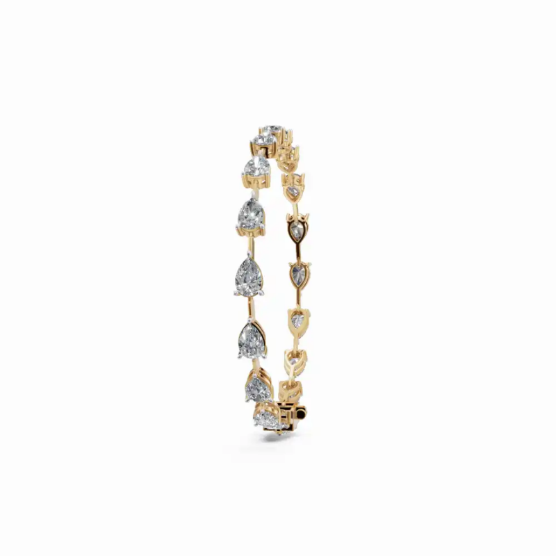 Lustrous Pear Diamond Bracelet