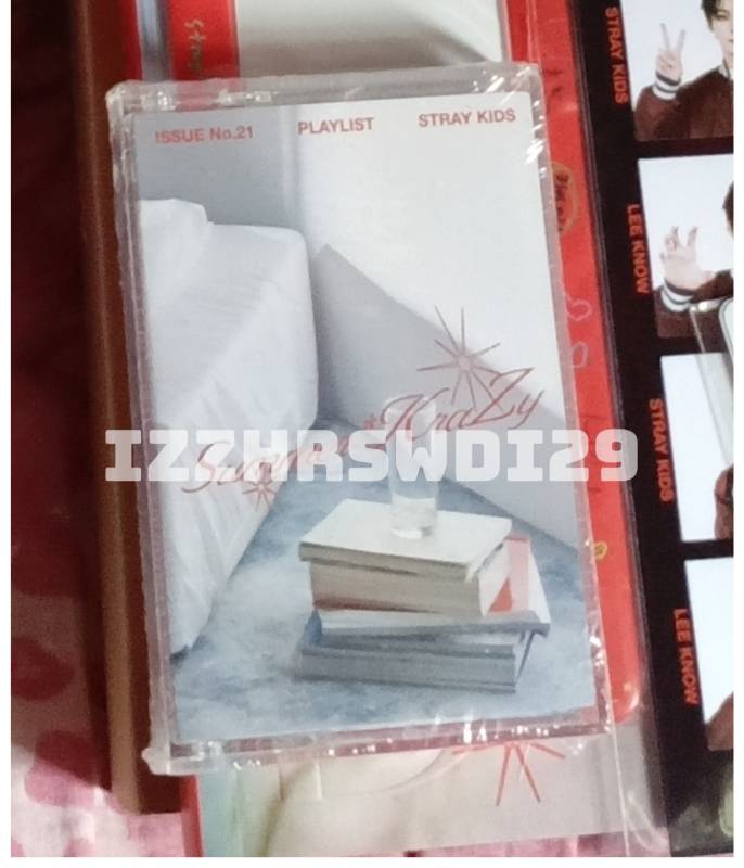 STRAY KIDS COVER DICON loose