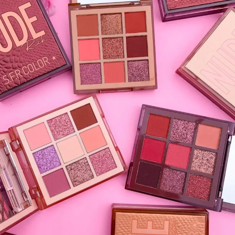 PALETA DE SOMBRAS NUDE