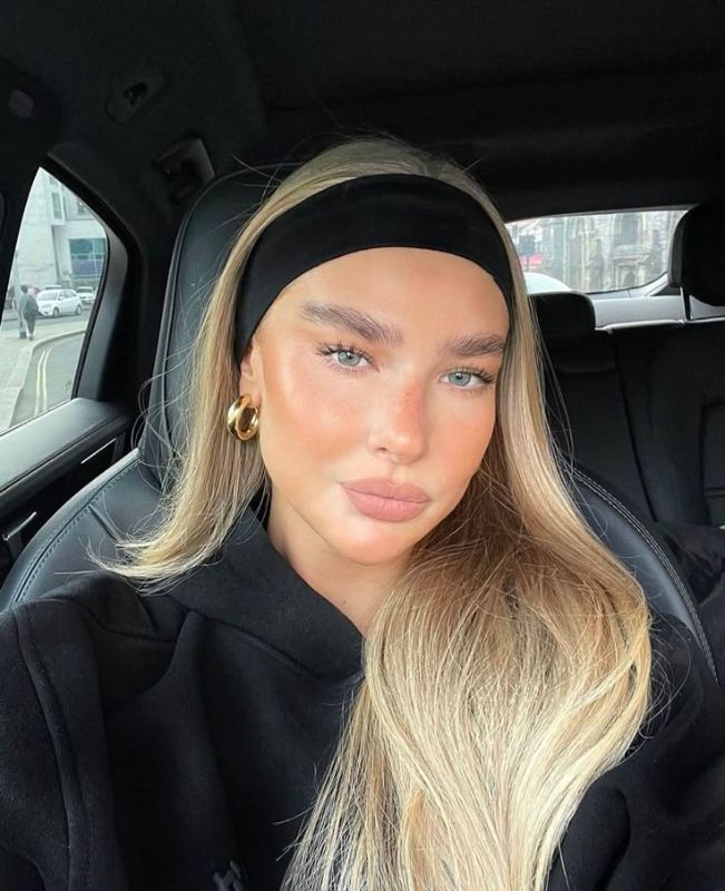 BALACA DELGADA DE TELA PARA EL CABELLO