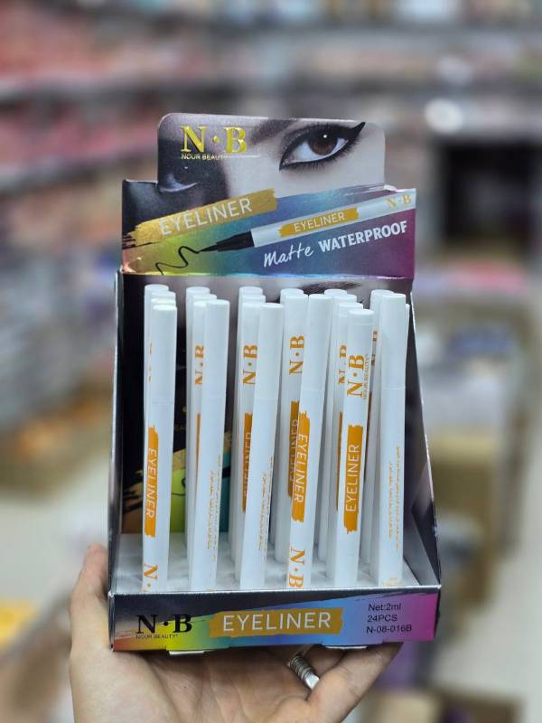 Eyeliner N.B blanc
