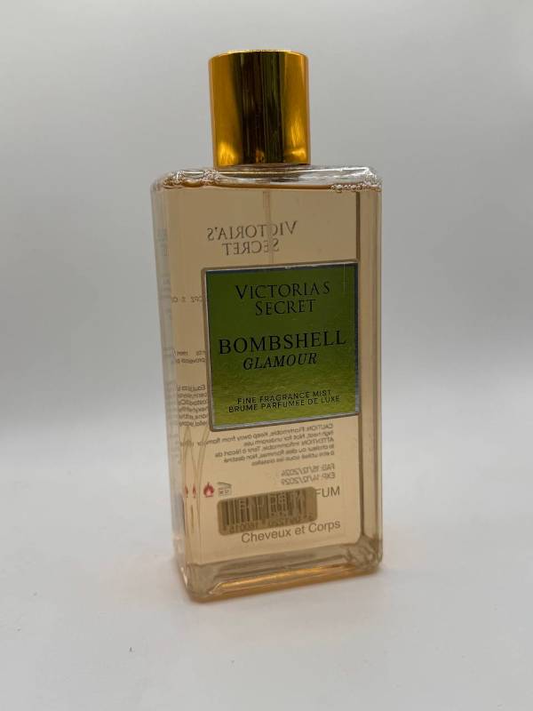 V.S bombshell glamour