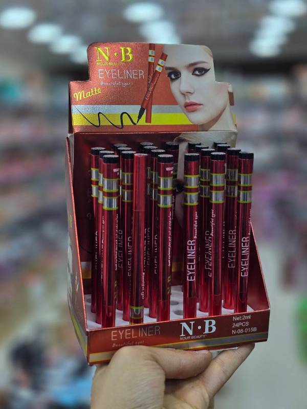 Eyeliner N.B rouge