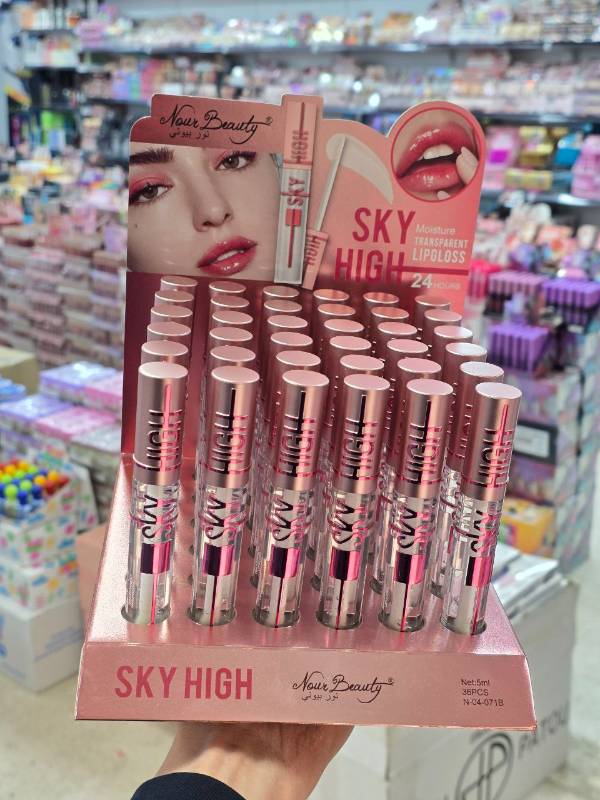 Gloss transparent sky nour beauty